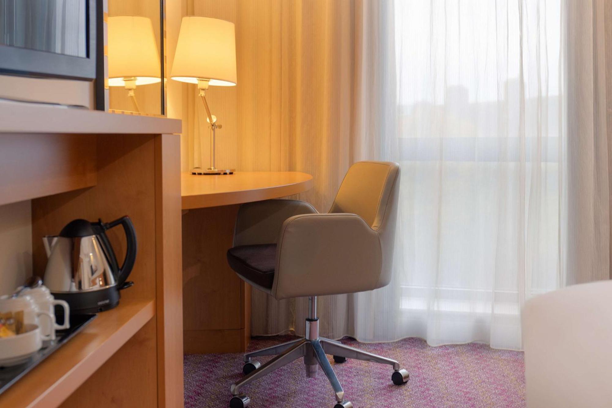 Hampton By Hilton London Waterloo Hotel Екстериор снимка