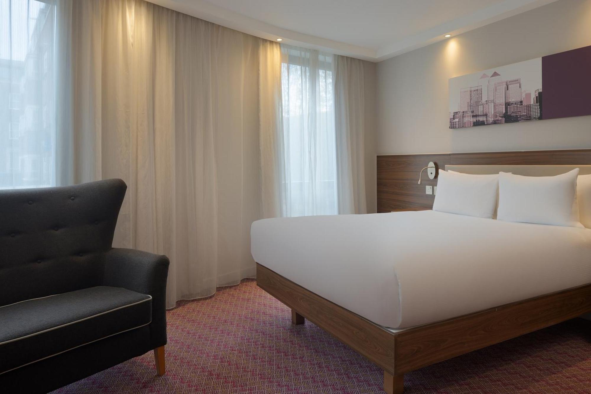 Hampton By Hilton London Waterloo Hotel Екстериор снимка